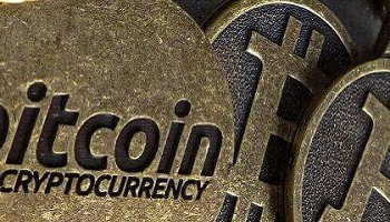 Blockchain_en_bitcoin_Nieuwint__Van_Beek_1000_x_200.jpg