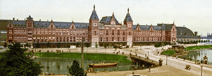 Compier-Aannemers-Pierre-Cuypers-Centraal-Station-Amsterdam.png